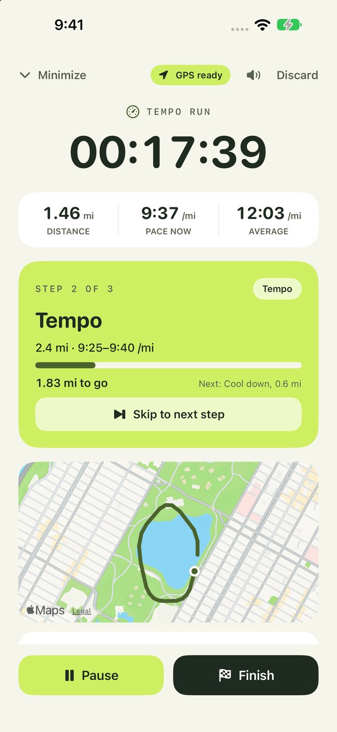 The guided run timer with GPS distance, pace, the current step, and a route map